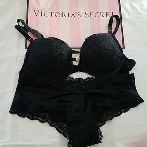 Victoria's Secret 34A Dream Angels PU with cheeky